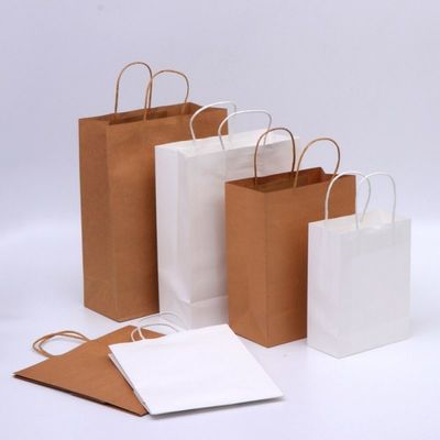 Umweltsmäßig druckten Brown-Gravürenkraftpapier-Papiertüten mit Logo 28* 22cm